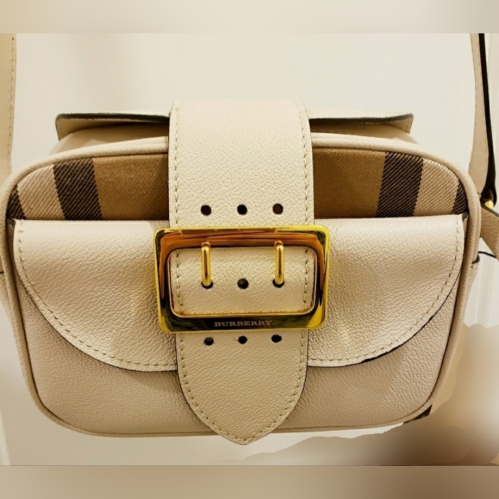 Burberry crossbody/shoulder bag - 100% authentic with dust bag.